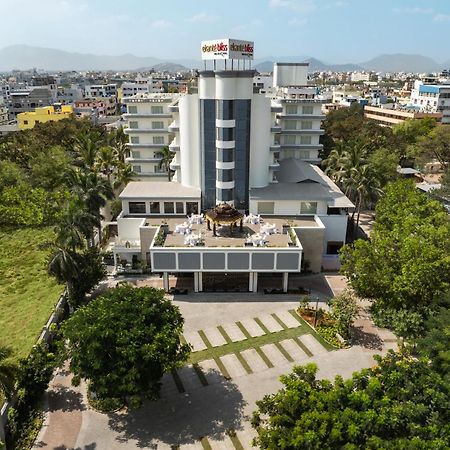 Bliss Hotel Tirupati Exterior foto