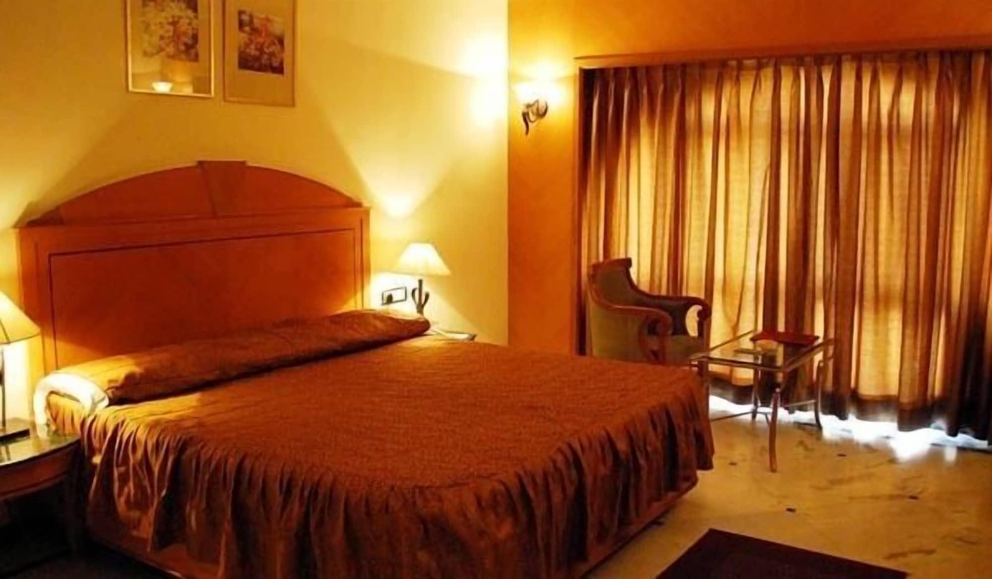 Bliss Hotel Tirupati Exterior foto