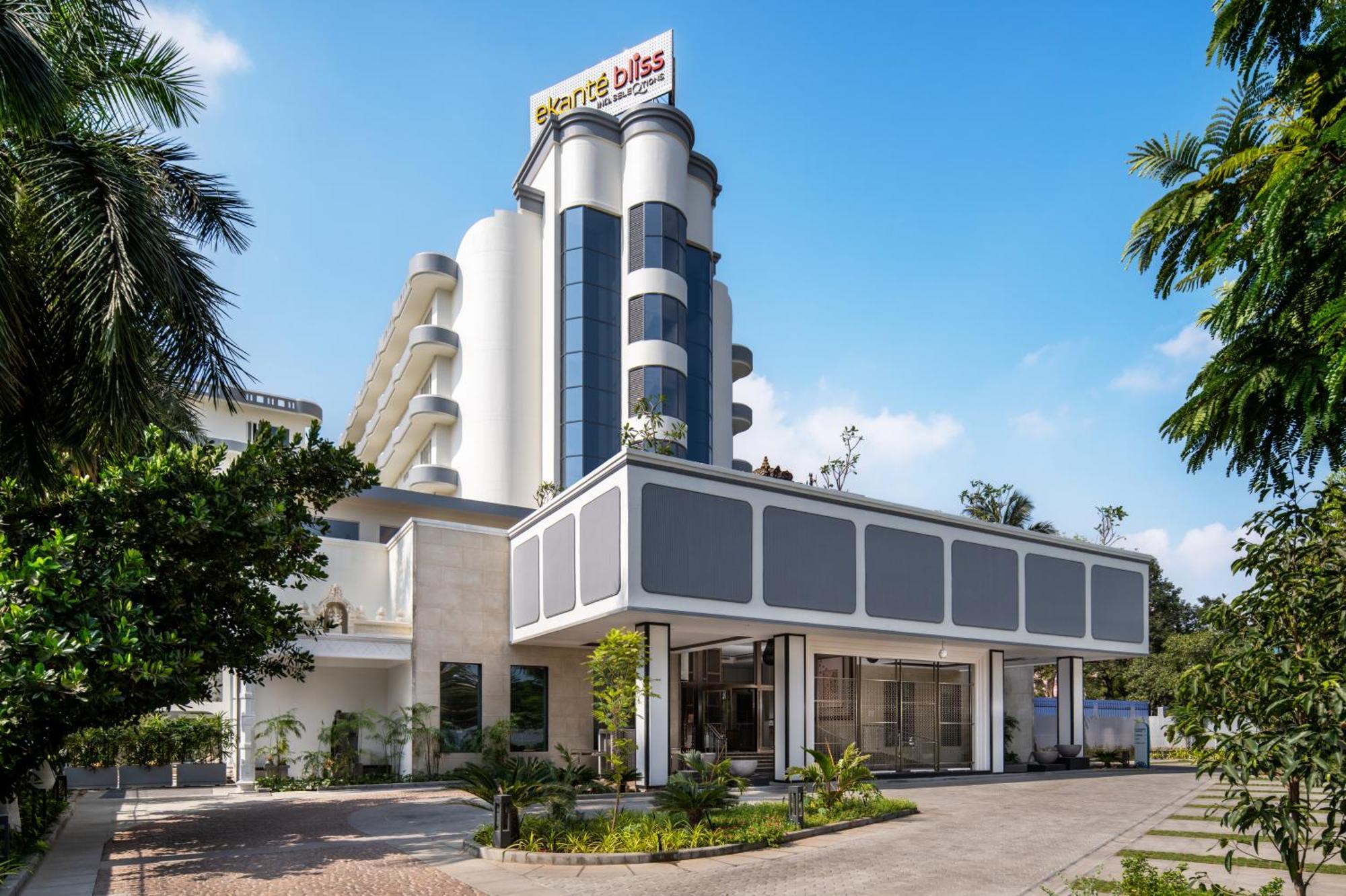 Bliss Hotel Tirupati Exterior foto