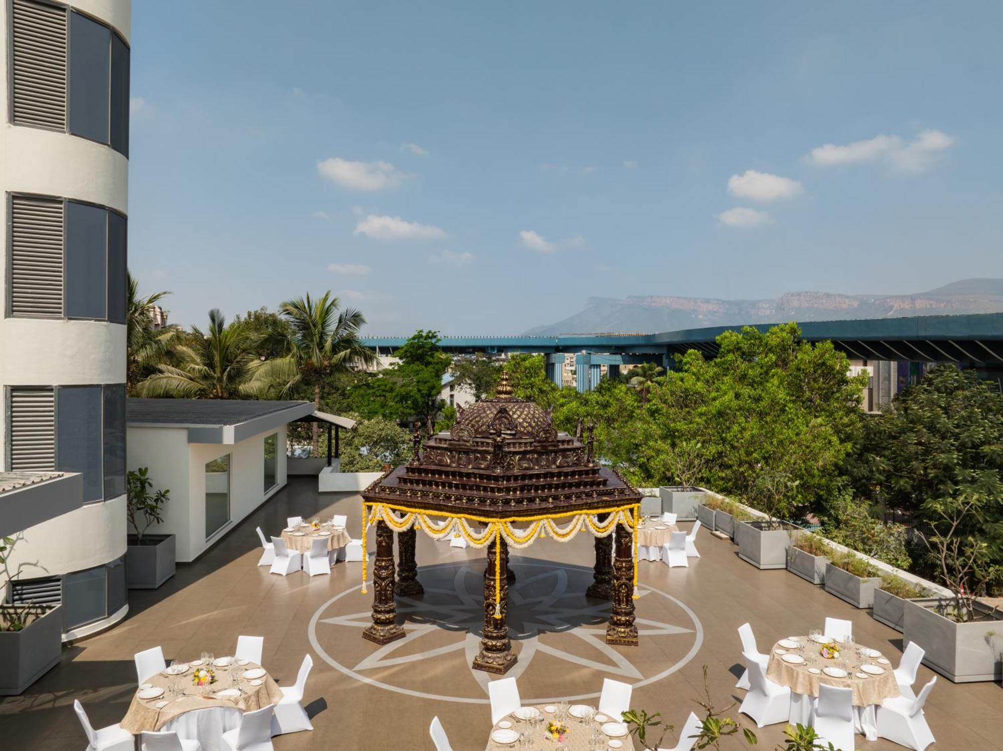 Bliss Hotel Tirupati Exterior foto
